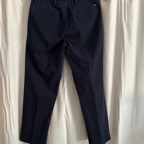 Dockers Men's Navy Blue Straight Fit Workday Stretch Khakis , Size 36W x 32L - Picture 5 of 16